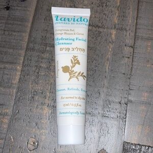 5/$25 Lavido Hydrating Facial Cleanser NEW